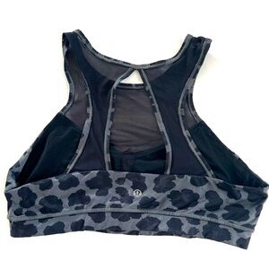 Women’s lululemon sports bra